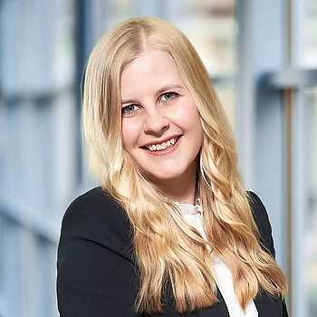 Dana-Carina Heldt Portraitfoto von Frau Dana Carina Heldt, Sekretariat Unfallchirurgie